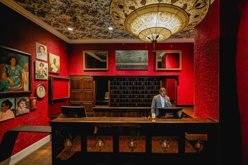 Hotel Interior 16 of 95