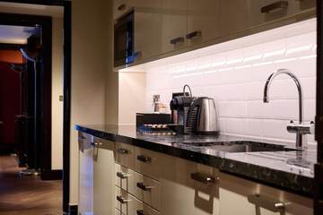 Private kitchenette