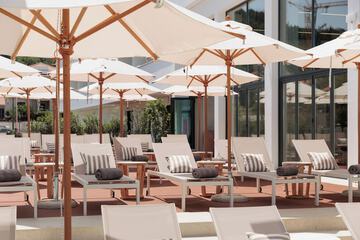 Sundeck