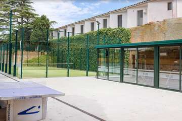 Tennis court