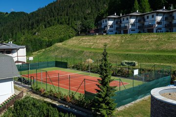 Tennis court