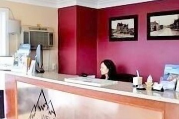 Check-in/check-out kiosk