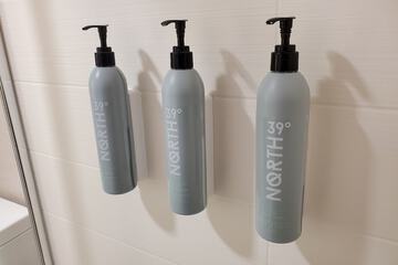 Bathroom amenities