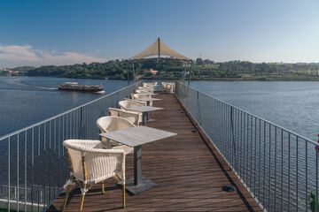 Sundeck