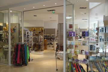 Gift shop