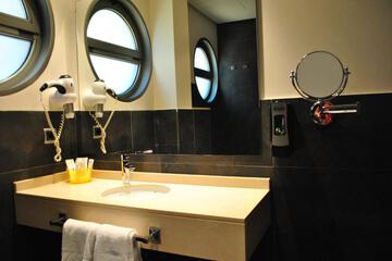 Photo 44