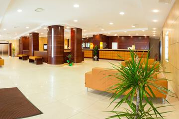 Lobby lounge