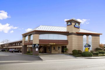 Days Inn by Wyndham Rocklin / Sacramento