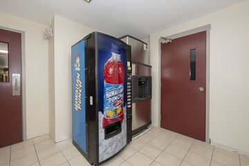 Vending machine