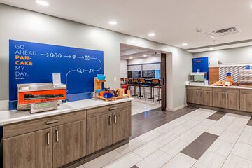 Breakfast/Coffee Service 54 of 63