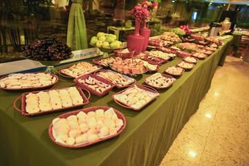 Breakfast buffet