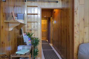 Hotel Interior 22 of 110