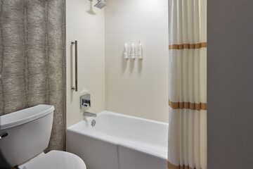 Room 30 of 61