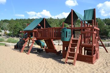 Children's play area - outdoor