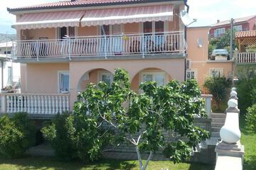 Photo 35