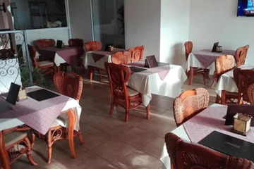 Food court