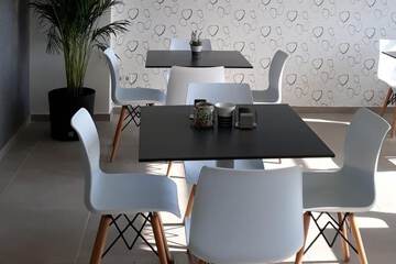 Coffee shop