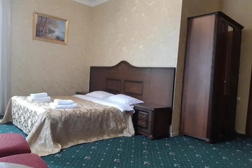 guest_rooms