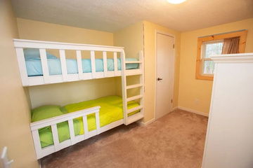 guest_rooms
