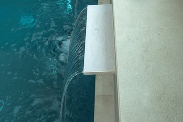 Pool waterfall