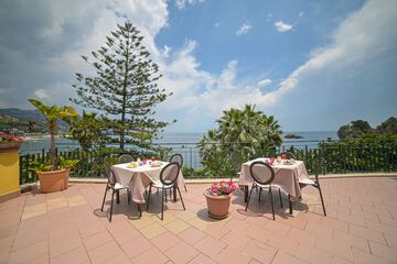 Rooftop terrace