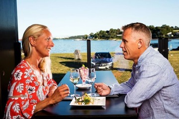 Couples dining
