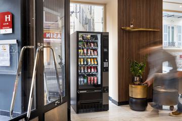 Vending machine