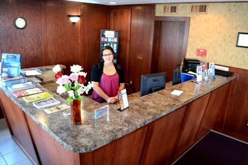 Check-in/check-out kiosk