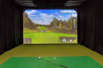 Indoor golf driving range
