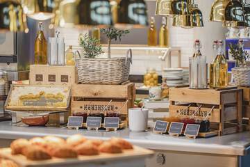 Breakfast buffet