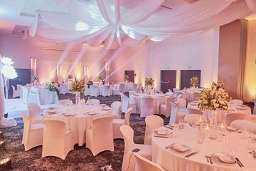 Indoor wedding