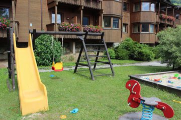 Children's play area - outdoor