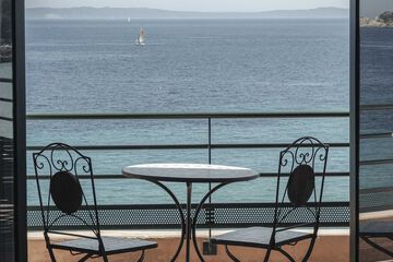 Beach/ocean view