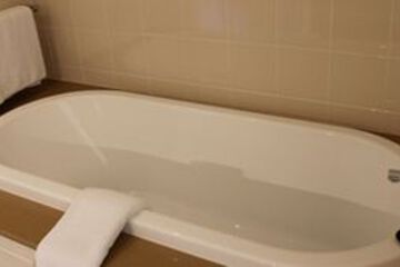 Jetted Tub