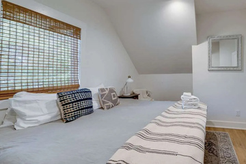 guest_rooms