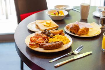 Breakfast area