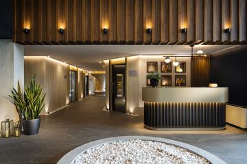 Spa reception