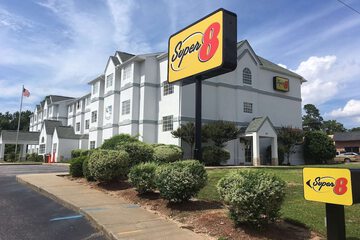 Super 8 by Wyndham Harbison / Parkridge Hospital