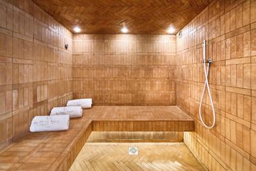 Steam room