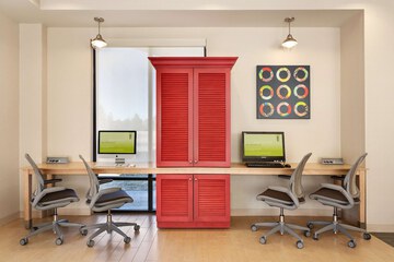 Business Center 48 of 48