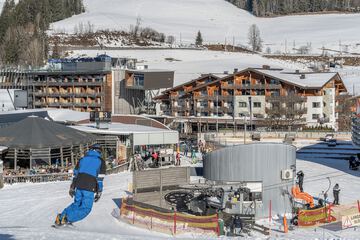 Snow and ski sports