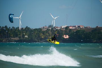 Surfing/boogie boarding