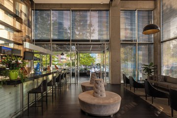 Snack bar
