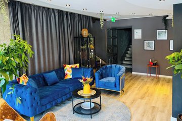 Lobby sitting area