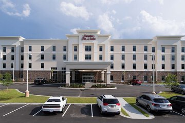 Hampton Inn & Suites Fayetteville
