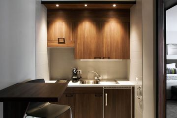Private kitchenette