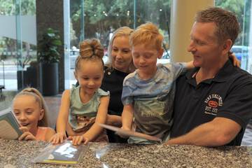 Check-in/check-out kiosk