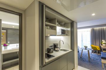 Private kitchenette