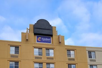 Hotel 2 of 31