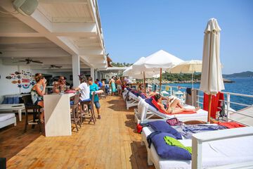 Poolside bar
